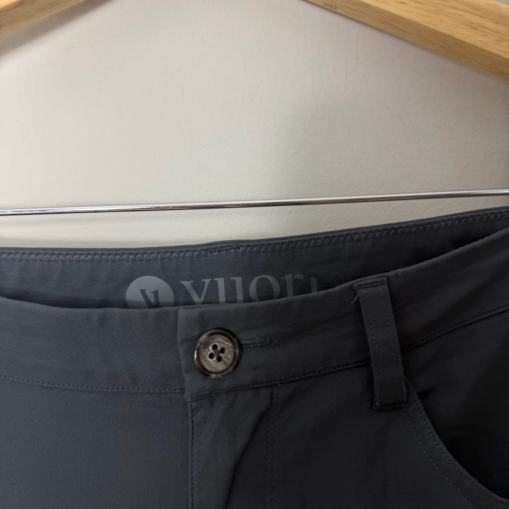 Vuori Men's Black Stretch Casual Pants Stretchable - Picture 3 of 8
